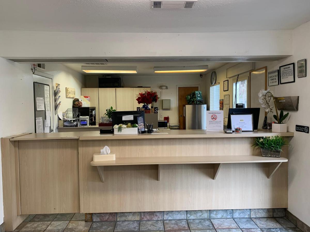 Extended Stay Brunswick Εξωτερικό φωτογραφία